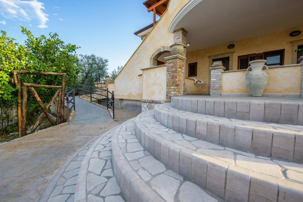 Albergo Il Giardino Foce Varano Exterior photo